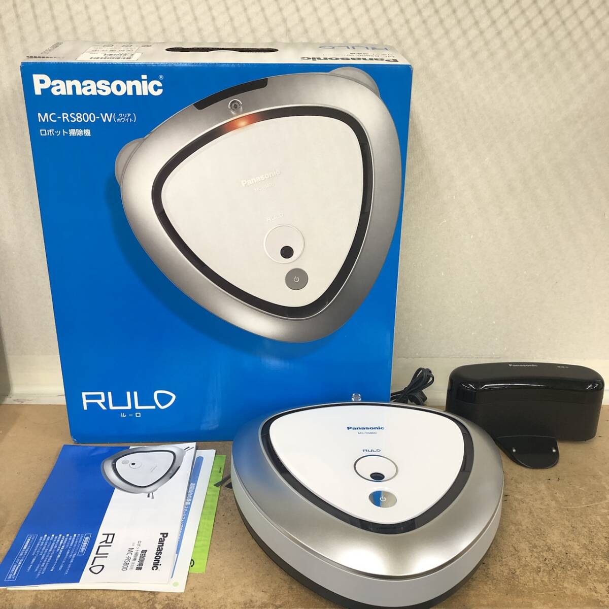 Yahoo!オークション -「パナソニック ロボット掃除機 mc-rs800-w」の