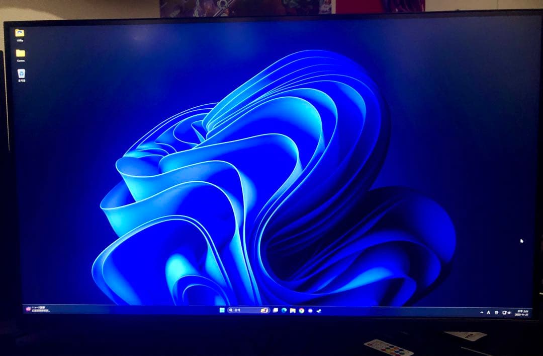 4K 144hz ディスプレイ モニター ASUS、144Hz/HDR対応の49型ウルトラワイドゲーミング液晶 - PC Watch