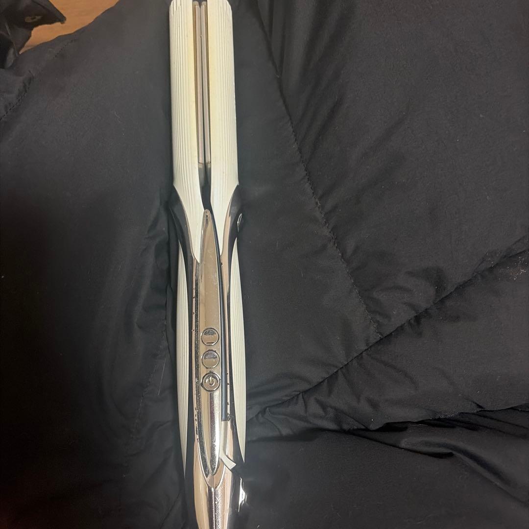 リファ　ストレートヘアアイロン 温度調整機能付き リファストレートアイロン プロ- ReFa STRAIGHT IRON PRO | 商品情報